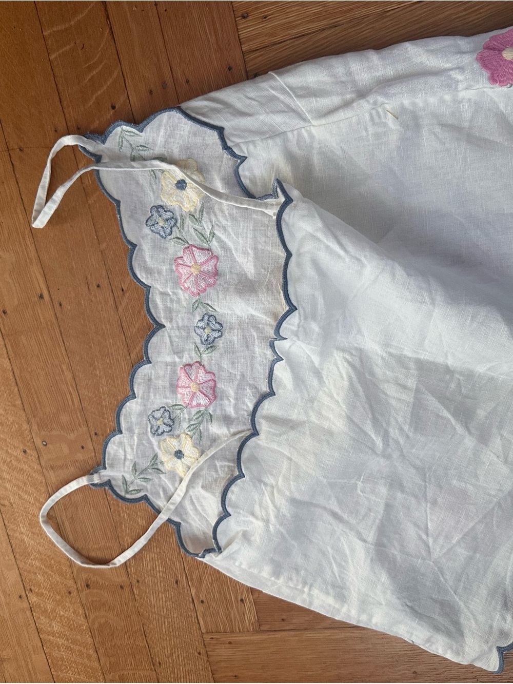 Sezane Ivory Camisole with Pink & Blue Floral Embroidery - Picture 4 of 4